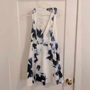 Lulu’s Fit and Flare Blue Floral Mini - Brand New - M